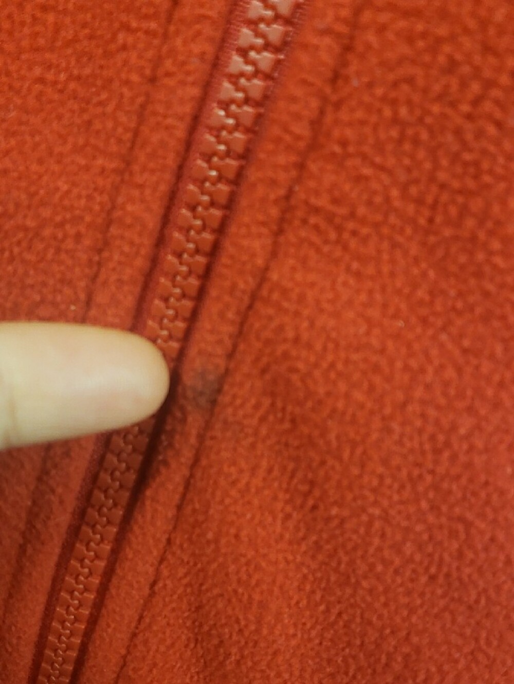 The North Face Boys XL/TG Red and Black Fleece Utility Jacket - Picture 4 of 10